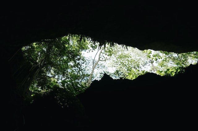 Saturno Cave Cuba